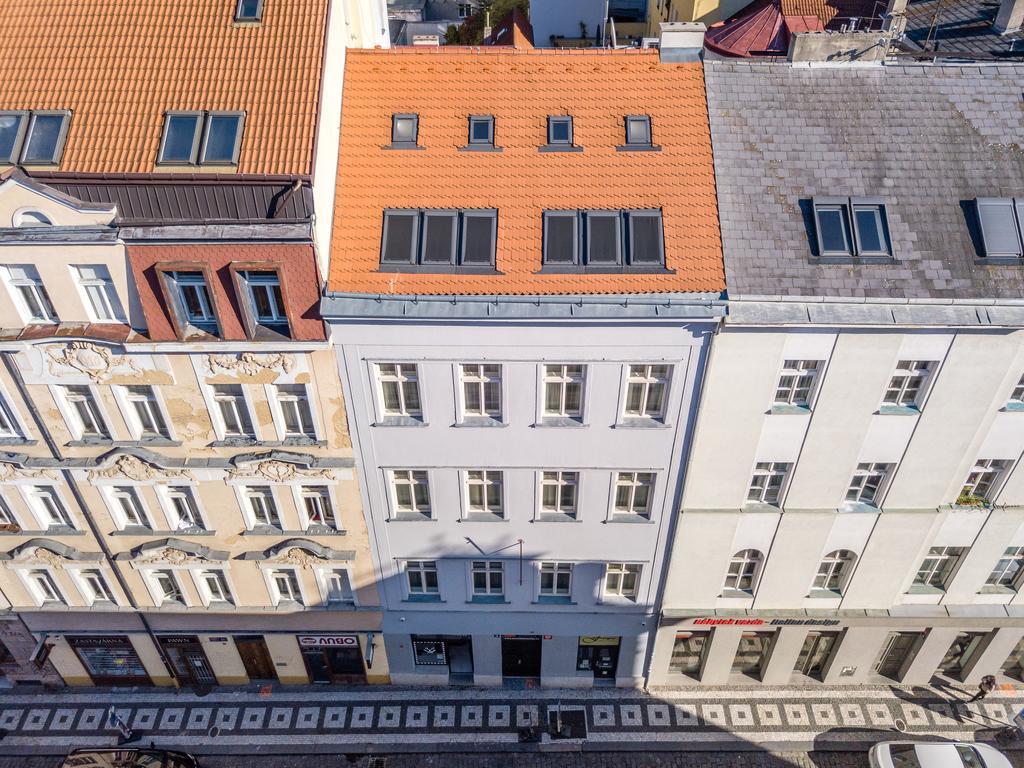 Downtown Suites Chlumova Prag Eksteriør billede